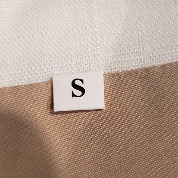 Amy Store Eyeket & Scalloped Hem Shorts - Picture 4 of 5